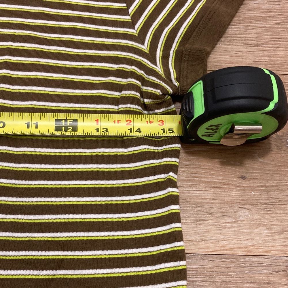 Levi’s Vintage Casual Striped Tee - Picture 3 of 5